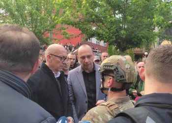 Tensionet në veri, Lista Serbe vendos kushte për largimin e protestuesve –