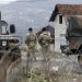 Tensionet në veri, NATO vendos forca shtesë në Kosovë –