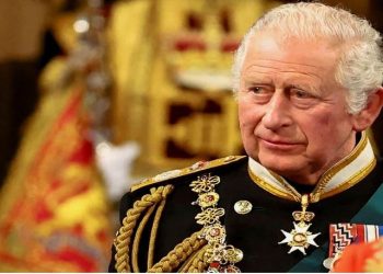 Sot kurorëzohet mbreti Charles III, ceremoni madhështore në… –