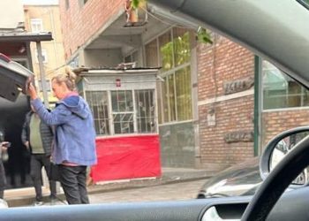 Kriminelët elektoralë të Ballukut që ndajnë para në Peshkopi –