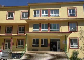 Pogradec, ndërron jetë 35-vjeçari në ambientet e një banke –