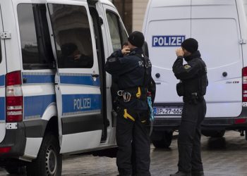 Policia gjermane bastis zyrat e gazetës turke –
