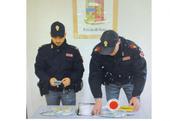 Kapen me 500 gram kokainë dhe 35 mijë euro cash, arrestohen 2 shqiptarët –