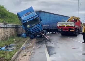 Aksi Pogradec-Qafë Thanë burim aksidentesh, banorët ngrenë alarmin: Hidhet vaj qëllimisht –