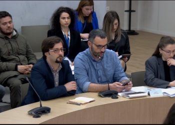 Një deputet do të marrë 21 herë më shumë se pensioni mesatar –