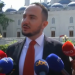Qëndroi në krevat dhe tani thotë po vij –