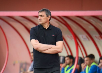 3 fitore në 11 ndeshje, Vllaznia merr vendimin për Sedloskin –