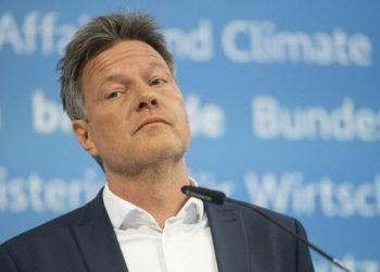 Jep dorëheqjen Sekretari Gjerman i Shtetit, ja për çfarë akuzohet –