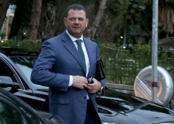 Komisionerët e Lulit i caktoi PS, ai shkon në takime me Ballën –
