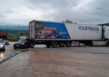 Turistja gjermane humbi jetën në aksident, arrestohet shoferi serb –