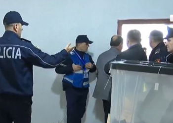 Tensione në Zall Herr, procesi është ndërprerë që në 13:30 –