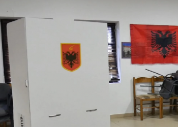 Studenti matematikës në Gjermani, kryetar i një prej qendrave të votimit në Maminas –