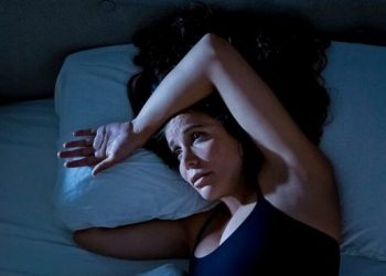 Djersiteni gjatë natës, ja arsyet e këtij fenomeni –