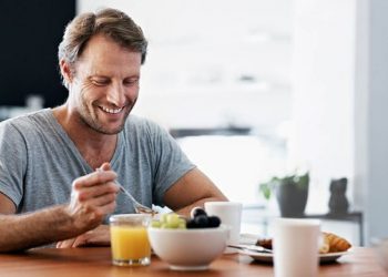 Ja pse është e rëndësishme që të hani ngadalë –