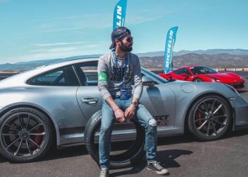 Humb jetën në aksident blogeri i njohur –