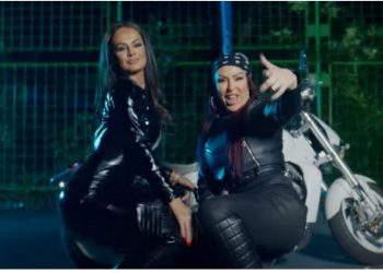 Arta Bajrami nxjerr dy këngë të reja (VIDEO) –