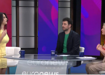 Çfarë ndodhi në emision? Vajza që flet me shpirtrat heq mikrofonin dhe ikën menjëherë nga studioja –