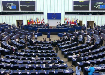 HISTORIKE/ Vendoset për herë të parë himni i Kosovës në Parlamentin Evropian (VIDEO) –