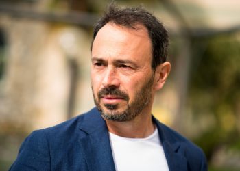 Teuta prezanton trajnerin e ri, Diego Longo –