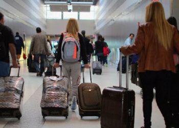 “Shqipëria po humb identitetin kombëtar nga emigracioni” –