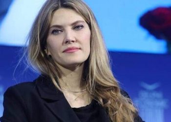 Më mungon vendlindja, por më parë… –