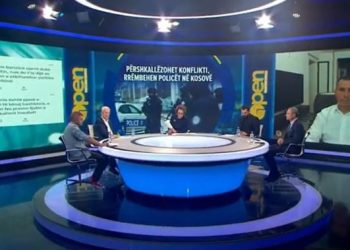 Vuçiç e bën për kënaqësinë e serbëve –