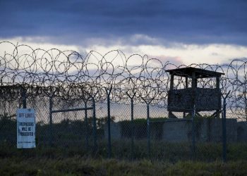 SHBA t’i kërkojë falje të burgosurve në Guantanamo –