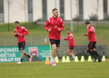 Telashe për Sylvinhon, dëmtohet Balliu i cili do zëvendësohet nga… –