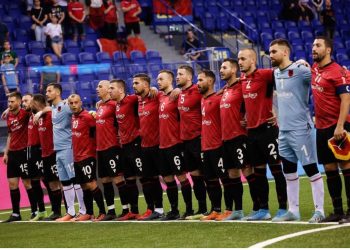 Shorti i Kupës së Botës, Shqipëria vihet përballë gjigandëve –
