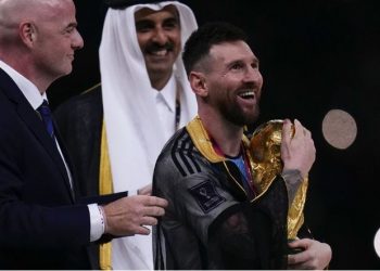 Messi favorit për Topin e Artë –