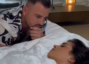 Të dy në një shtrat, Ronaldo Sharka magjepset nga bukuria e Jori Dellit –