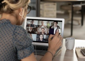 Pesë gjërat që nuk duhet të bëni kurrë në karrierën tuaj –