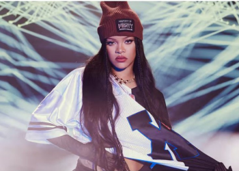 Rihanna tërhiqet si CEO e markës Savage X Fenty –