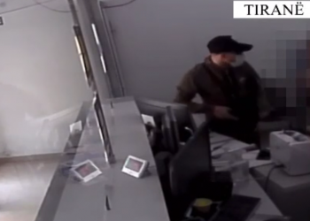 VIDEO/ Grabitja e këmbimit valuator, policia vendos 5 mijë euro shpërblim për gjetjen e autorit –