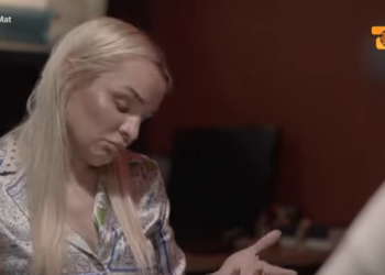 “Kush mi ha lekët e burrit? Po ma…”/ Shkënda nxjerr nga zyra klienten –