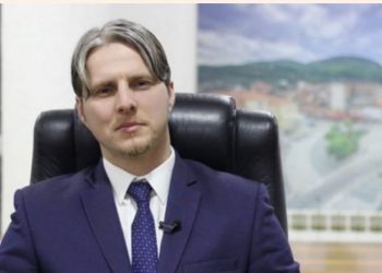 “Flet çdo javë në telefon me Vuçiç”, kryetari i Preshevës akuzon Ramën për politikë antishqiptare –