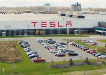 Tesla po përgatitet të hyjë në tregun indian? –