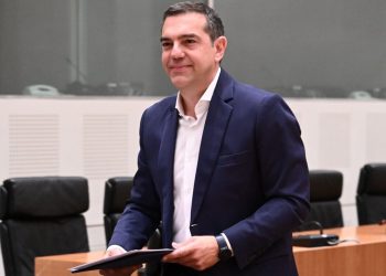 Popullor pavarësisht humbjes, mbi 70% e simpatizantëve të SYRIZA kundër dorëheqjes së Tsipras –