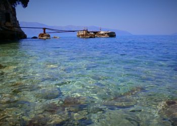 Mbytet i moshuari pranë “Ujit të Ftohtë” në Vlorë –