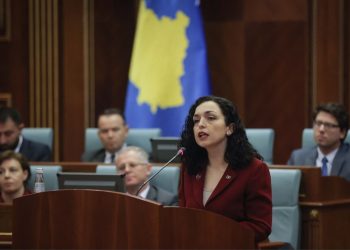 Liderët e PDK-së dhe LDK-së refuzuan takimin me presidenten Osmani –