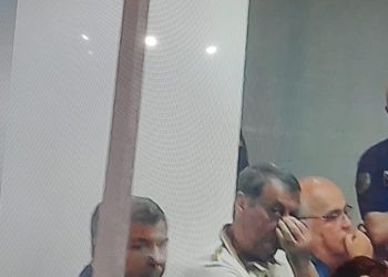 Me sytë nga kamera, del FOTOJA Vangjush Dakos –