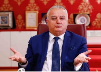 Shqiptarët kurrë më keq se sot s’kanë qenë –