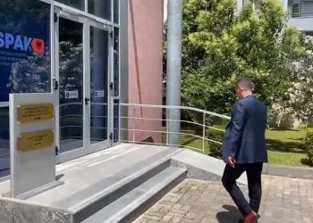 Arben Ahmetaj paraqitet në Prokurorinë e Posaçme –