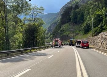 Vdes shqiptari në Zvicër, goditet nga një makinë në korsinë e kundërt –