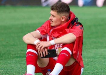 Fitoi titullin kampion në Belgjikë, Arbnor Muja vishet kuqezi –