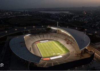 Finalja e Champions/ UEFA shmang kaosin, tifozët do jenë 9 orë para në stadium –