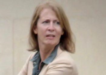 Mësuesja pranon se ka kryer marrëdhënie me nxënësin 14-vjeçar: Ishte i pashëm –