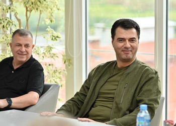 Shumica e heshtur refuzoi në 14 maj dy të këqinjtë, gati të ndryshojmë themelet e sistemit –