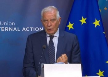 Tensionet Kosovë- Serbi, Borrell tregon kushtet për Kurtin dhe Vuçiçin –