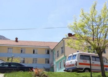 Uji i ndotur prej katër ditësh, helmohen banorë të tjerë në Gjoricë –